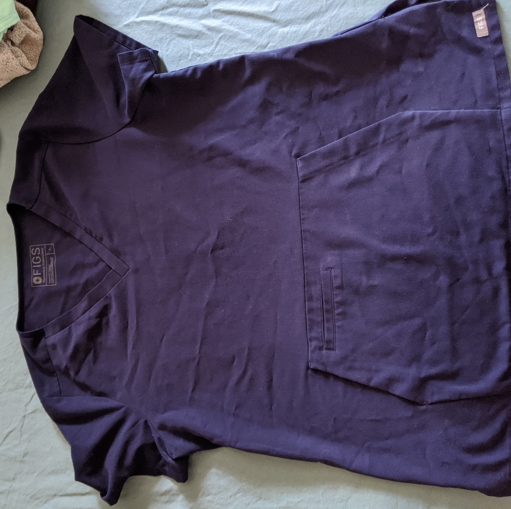 FIGS Scrub Top